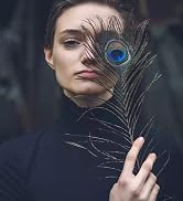 Soarer Long Peacock Feathers Bulk- 25pcs 32-35 inches Feathers for Vase, Holiday Decoration and D...