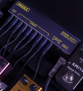 guitar pedal power supply, pedalboard power supply