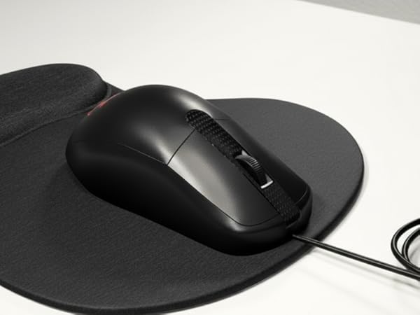 ergonomic mouse pads with wrist support