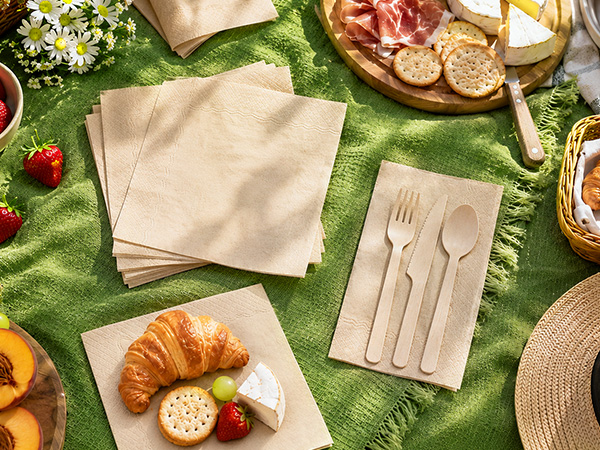 party napkins