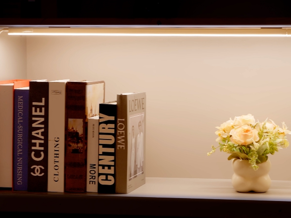 under cabinet lighting