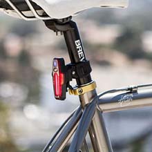 niterider sabre 110 bike rear light mount adjustable