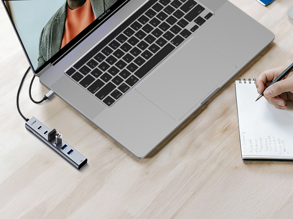USB C to USB A Hub
