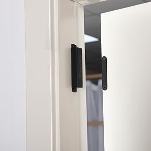 closet door magnet