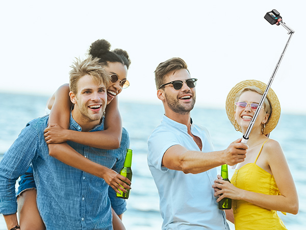 selfie stick for iphone with remote