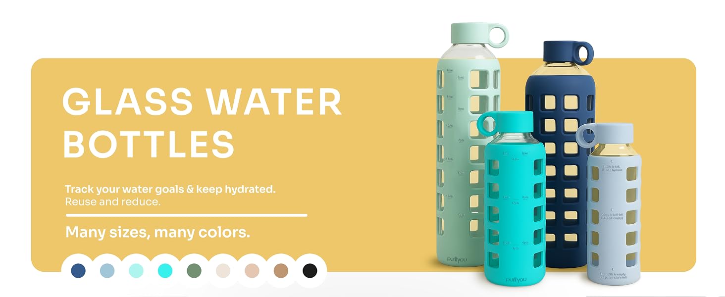 Glass water bottle with bamboo lid and silicone sleeve