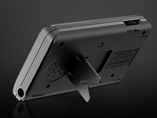 Built-in Rechargeable Battery