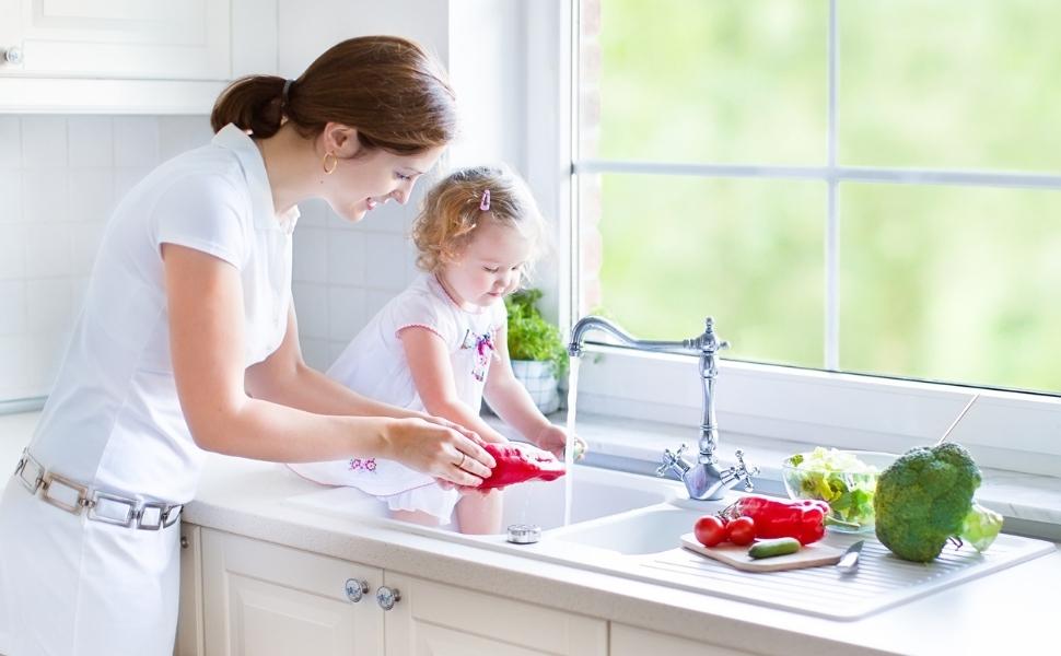 mother & child making healthy choices, eating well, teach them young, healthy family
