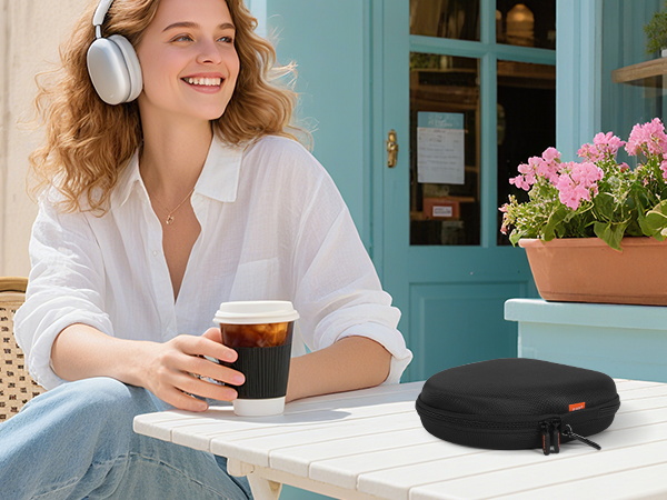 portable headphone case