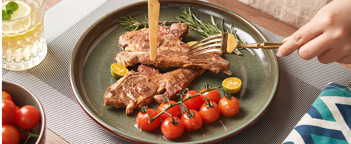 dinner plates
