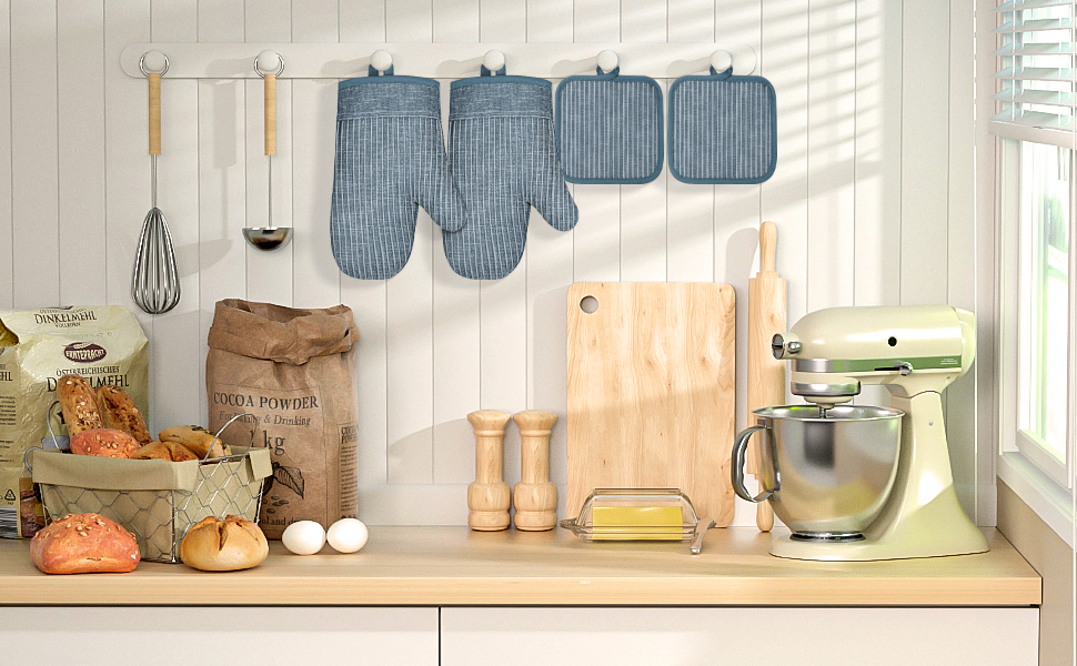 oven mitts