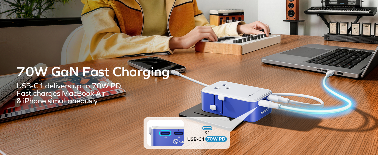 MOMAX Universal Travel Adapter