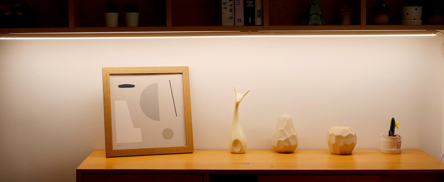 under cabinet light