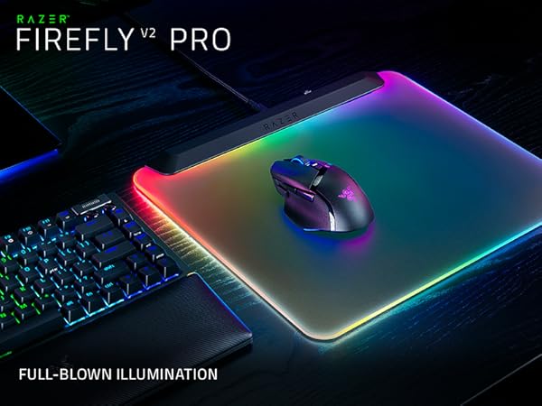 razer mouse mat pad gaming mousemat mousepad backlit chroma rgb lighting medium large ant slip base