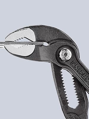 The Plier is specially designed keeping the comfort and safety of the users in mind