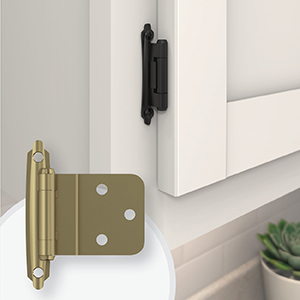 Face mount hinge on kitchen cabinet door
