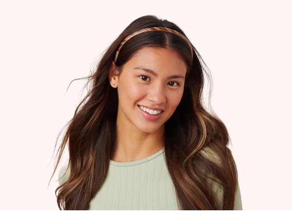 Girl wearing headband