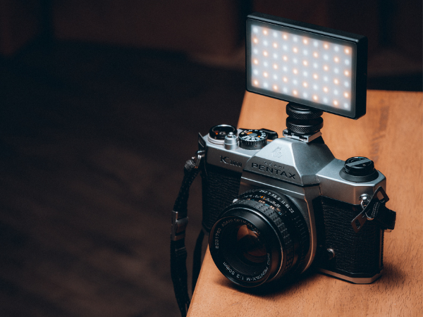 led panel mini lighting for video and photos