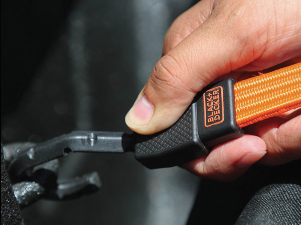 The flat design prevents sliding and increases safety and stability