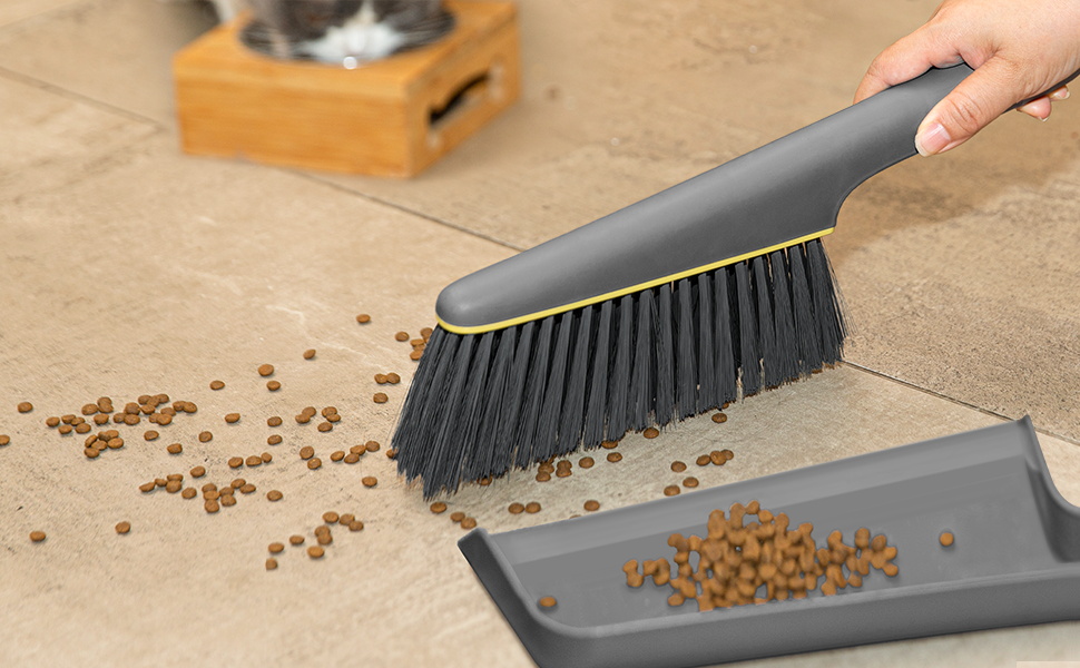 mini broom and dustpan