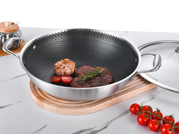 12 inch Tri-Ply Stainless Steel Saute Pan With Lid
