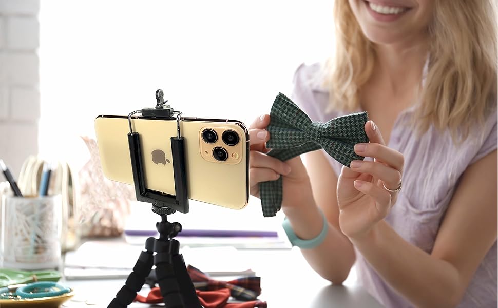 smartphone tripod mount