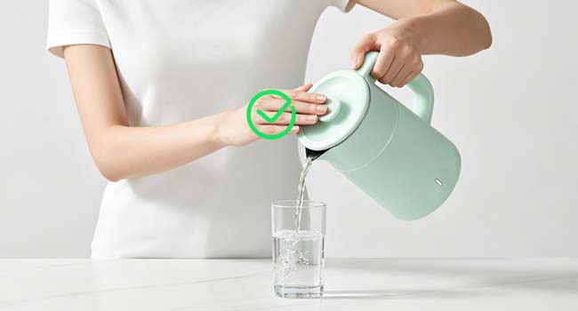The Proper Way to Pour Water
