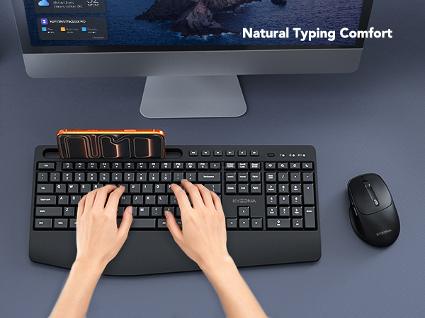 full size comfotable keyboard