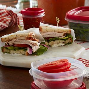 Turkey, stuffing, and cranberry sandwiches, anyone?