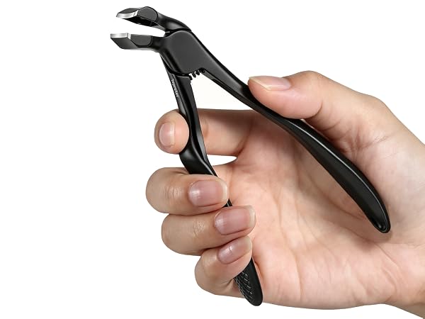 toenail clippers