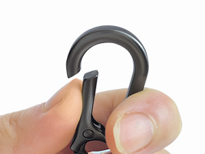 keychain for keys,key fob keychain,leather key holder,black key ring,mens keychains for car keys