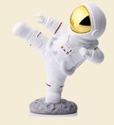Astronaut Figurine,Astronaut Decor,Kung Fu Astronaut Figure Sculpture Spaceman Décor,Sculptures H...