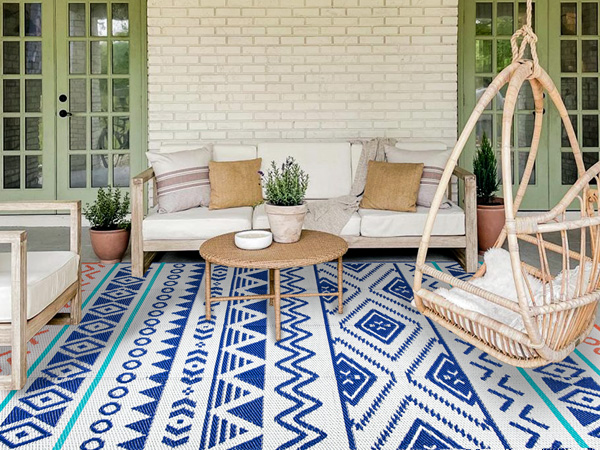balcony rug