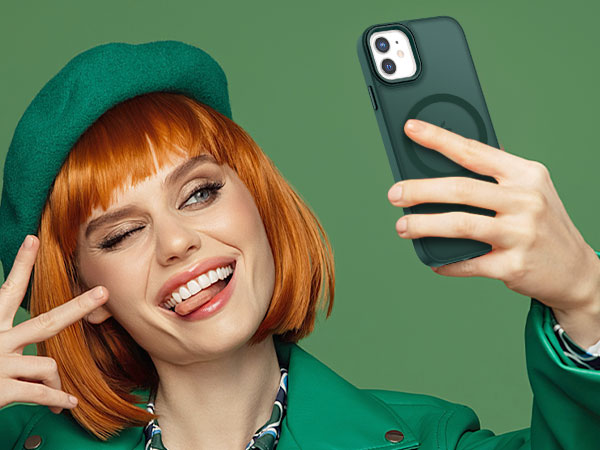 a green matte case, elegant, stylish, attractive