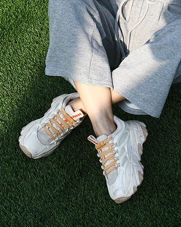 shoelaces