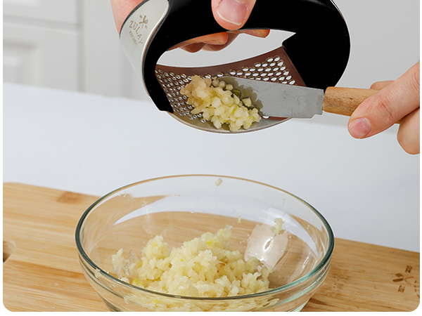 kitchen utensils
