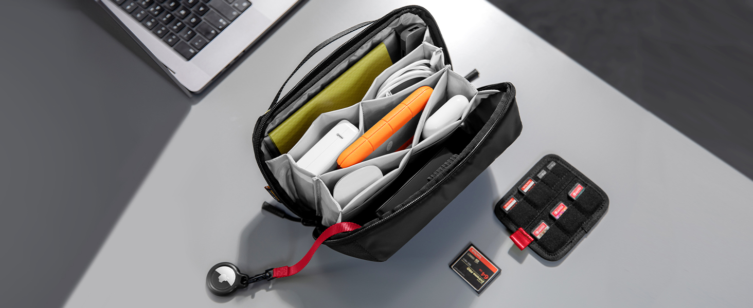 Tech Pouch