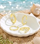 gold toe rings