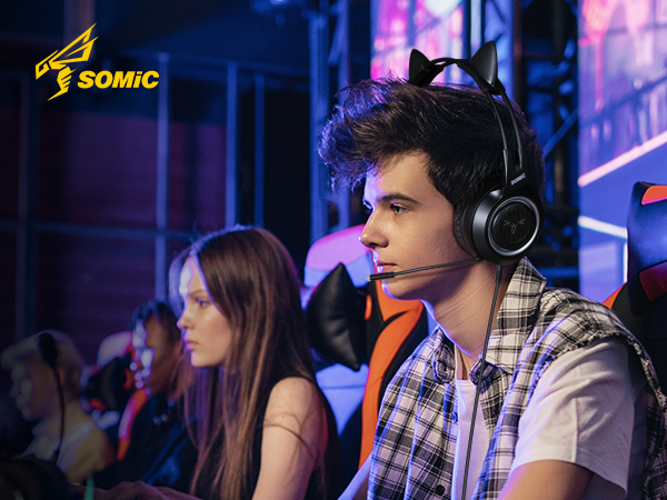 g951s balck gaming headset with microphone