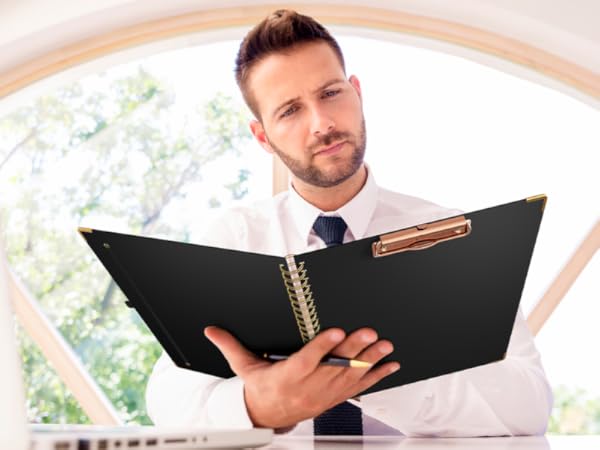 black clipboard