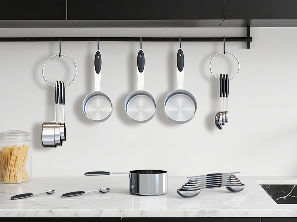 measuring cups and spoons
