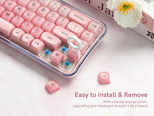 It's easy to install and remove keycaps, as there's a handy keycap puller