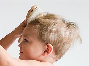 diaper routine bathtime care