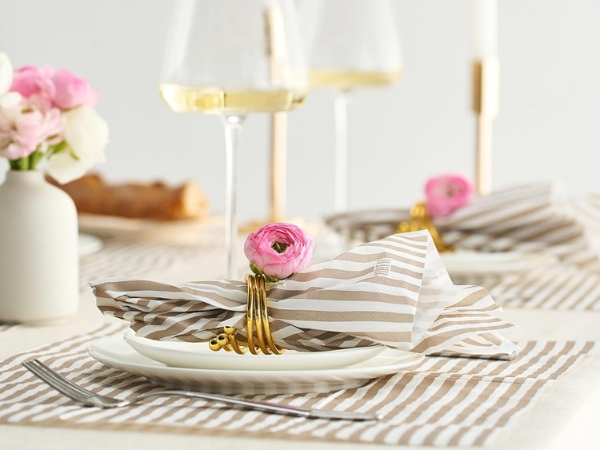 Khen 50-Count Luxury Disposable Napkins