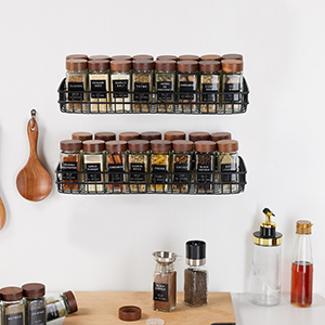 24 pieces of spice bottles