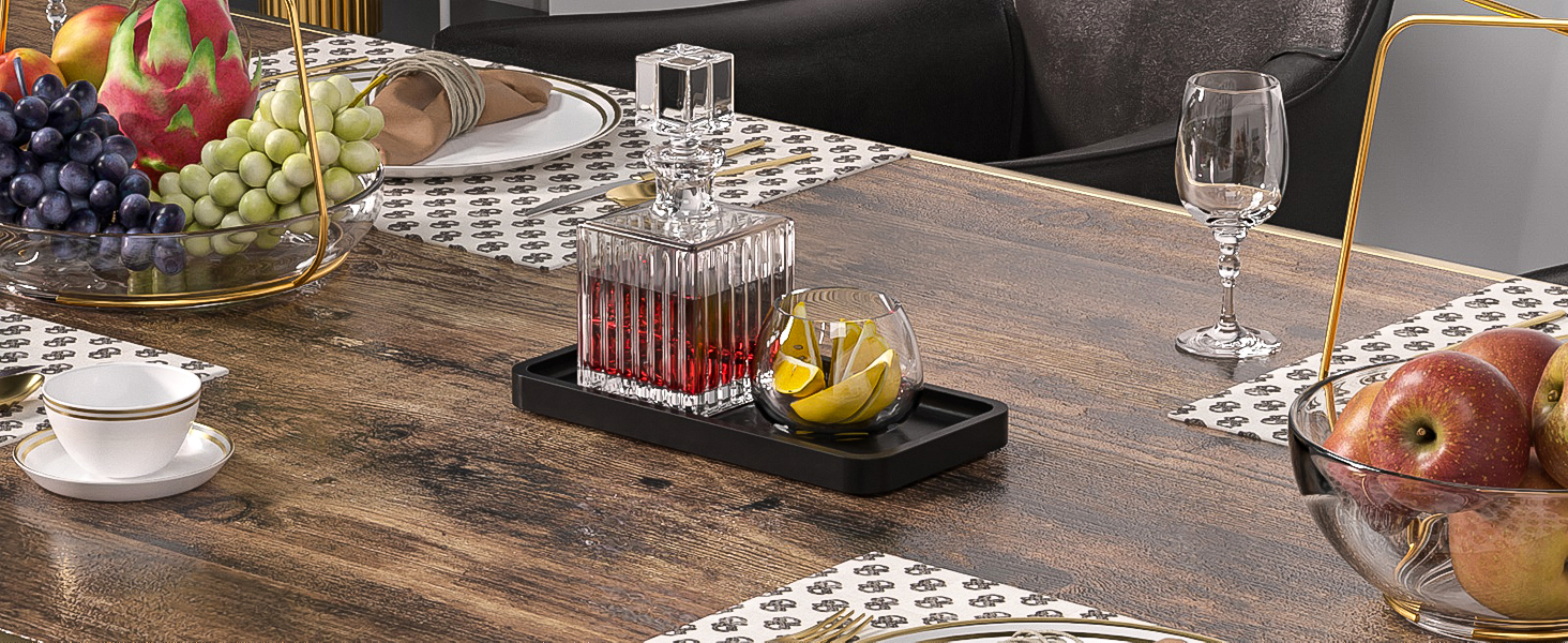 SERVING TRAY