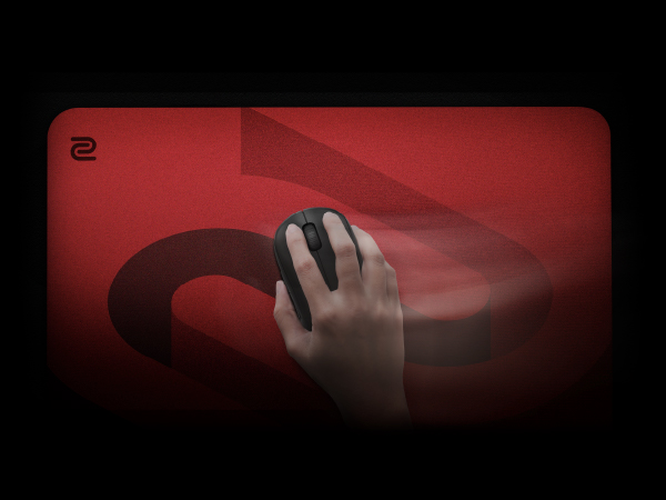 Smooth Glide Feeling with Steady Control. Humidity Resistance Color Cloth Gaming Mouse Pad