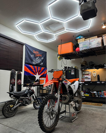 5 hex garage lights