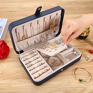 Practical Ear stud card plate