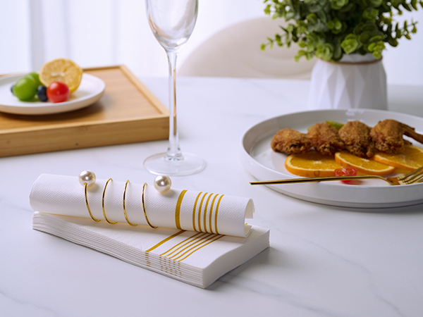 dinner napkins